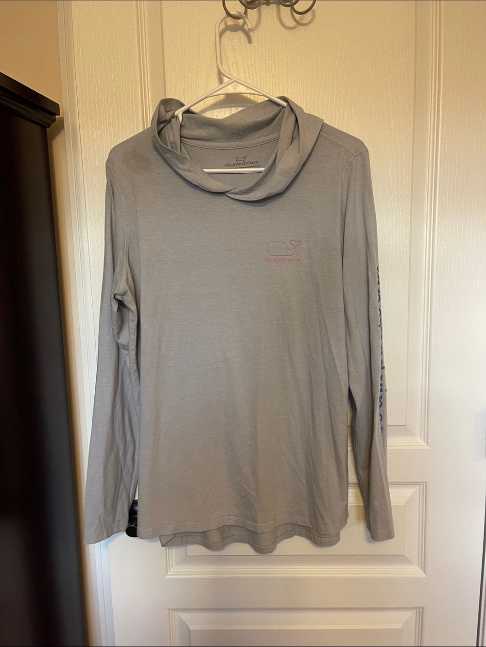 Vineyard Vines harbor performance Light Gray Long-Sleeve Cowl Neck Top